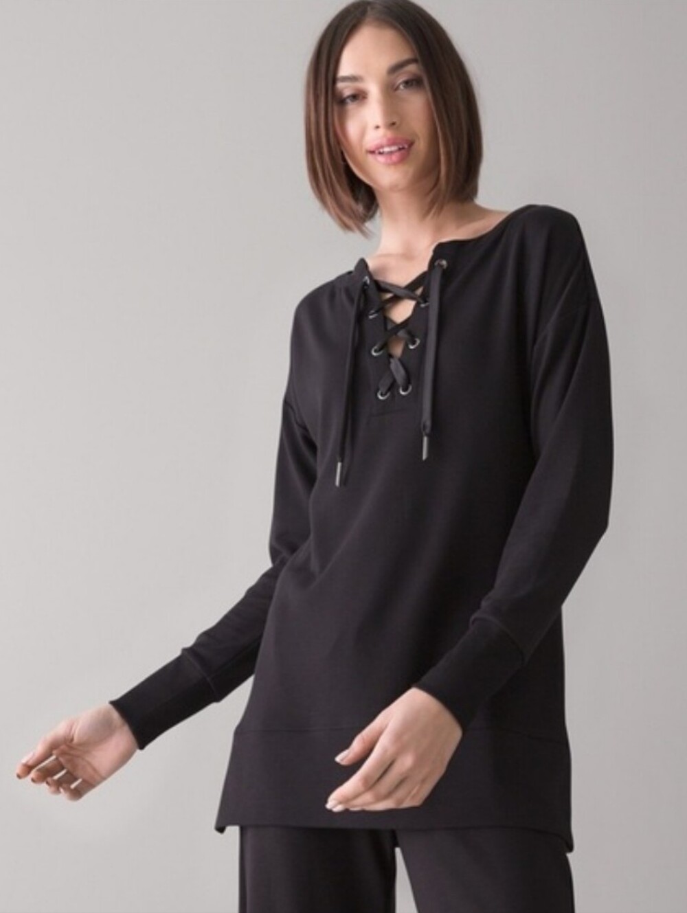 WHITE HOUSE BLACK MARKET Black Lace Up Tunic Top Cozy Soft Size Small